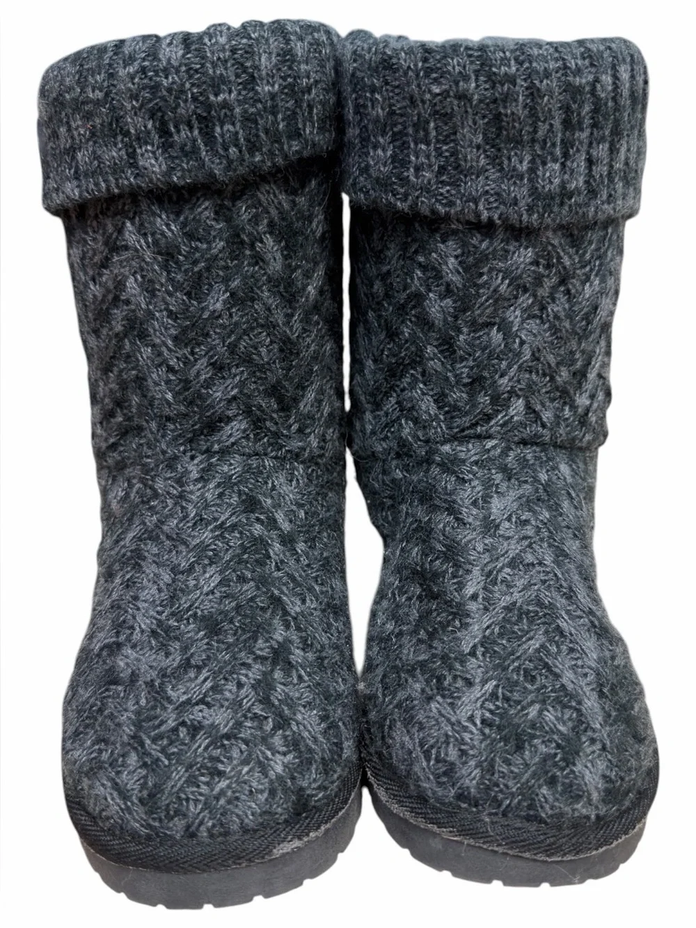 Muk Luks essentials by